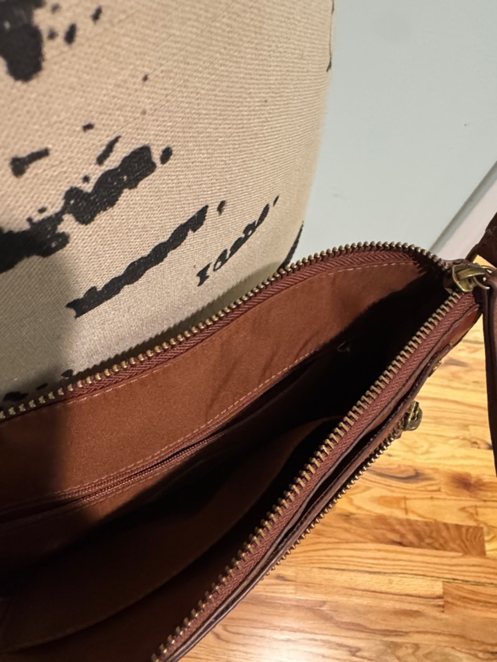 Fossil Leather Crossbody Bag in Rust - Picture 6 of 16